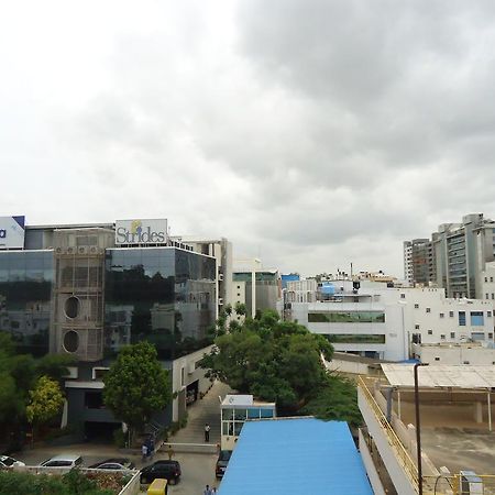 Sri Sai Comforts Bangalore Exterior foto