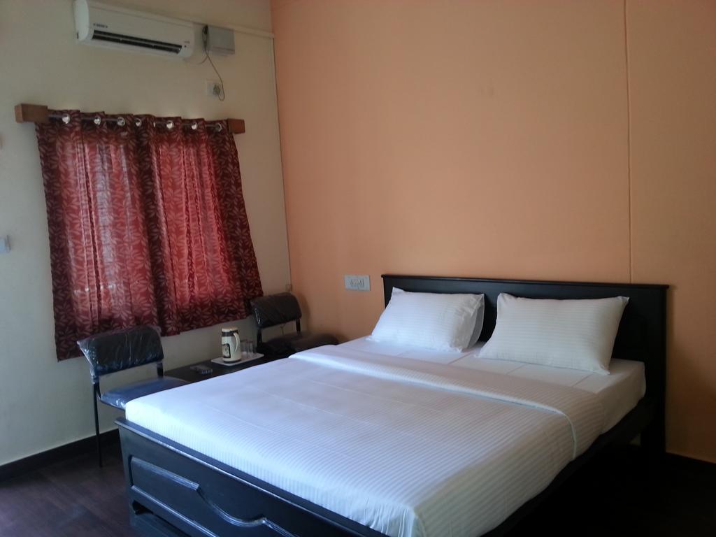 Sri Sai Comforts Bangalore Quarto foto